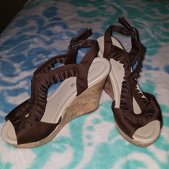 Shoes! - Picture 7 of 7